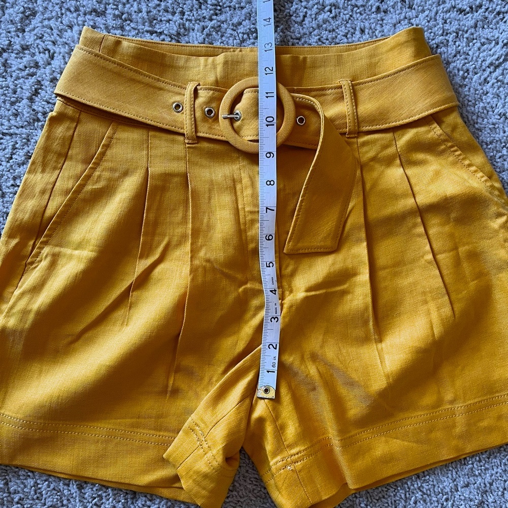 White House Black Market Extra High-Rise Belted Shorts - Picture 6 of 12